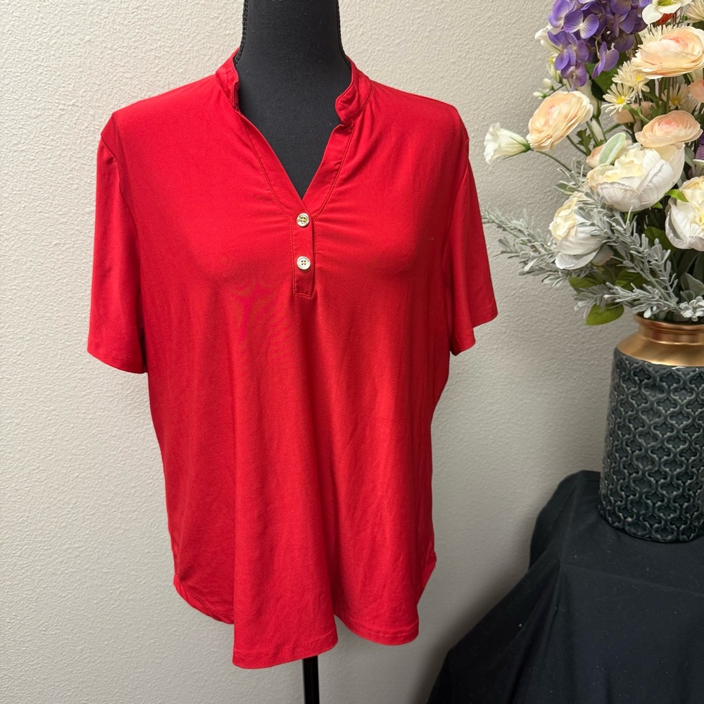 Wrapper Red Short Sleeve Henley Blouse XL – Classic Button Front, Casual Chic To